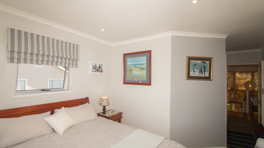 5 Bedroom Property for Sale in Hersham Western Cape